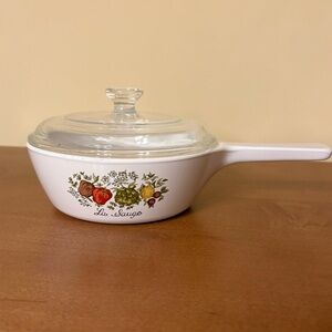 Corning Ware Spice Of Life La Sauge 1 Pint P-81-B with Pyrex Lid